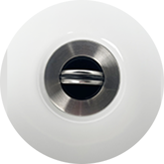 ボウル中央の排水溝は回転式フタで、防臭効果UP！