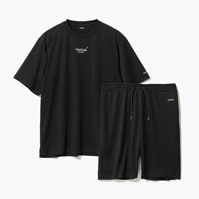 ブラック