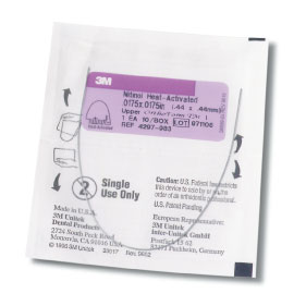 アーチワイヤー