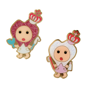 臼井さんのお仕事ピンバッジ