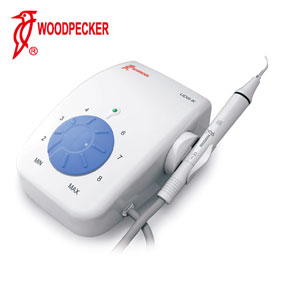 Woodpecker®超音波スケーラー用ライト付きハンドピースHW-5L