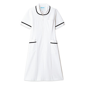 ラウンドカラーワンピース