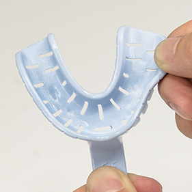 トランスフォームトレー